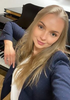 Anastasiia Shevchuk, Lehrerin für Klavierunterricht in der CMS Musikschule in Bergedorf.