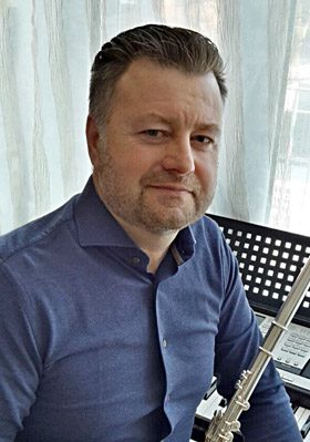 Arthur Rausch, Lehrer für Querflötenunterricht und Saxofonunterricht in der CMS Musikschule Bergedorf und CMS Musikschule in Lauenburg.