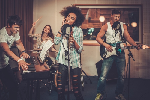 Bandtraining an offenen Ganztagsschulen durch die CMS Musikschule in Bergedorf.
