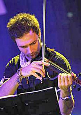 Babak Imani, Lehrer für Geigenunterricht, Violinenunterricht in der CMS Musikschule Bergedorf.