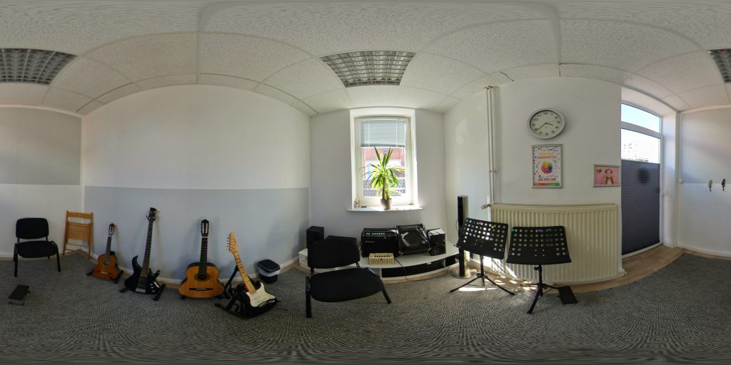 Gitarrenunterricht in Studio 14 in der CMS Musikschule Bergedorf