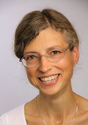 Rebecca Bastemeyer, Lehrerin für Klavierunterricht in der CMS Musikschule in Bergedorf.