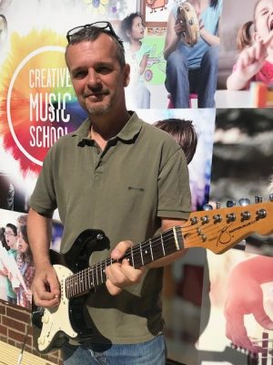 E-Gitarrenunterricht Bergedorf cms musikschule jochen midwer